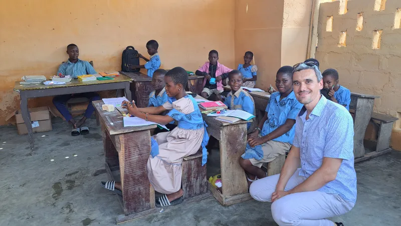 Základní škola ve městě Godomey v Beninu